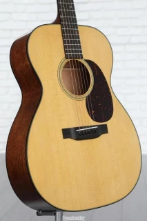 Martin 000-18 - Natural Sitka Spruce