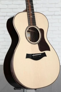 Taylor 812 V-class - Natural with Radiused Armrest