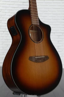 Breedlove ECO Discovery S Concert CE - Edgeburst Red Cedar/African Mahogany