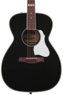 Seagull s Artist Tuxedo EQ - Black